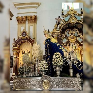 Fotografía histórica de la Hermandad de la Amargura de Marbella en 2022 - Tradición cofrade andaluza